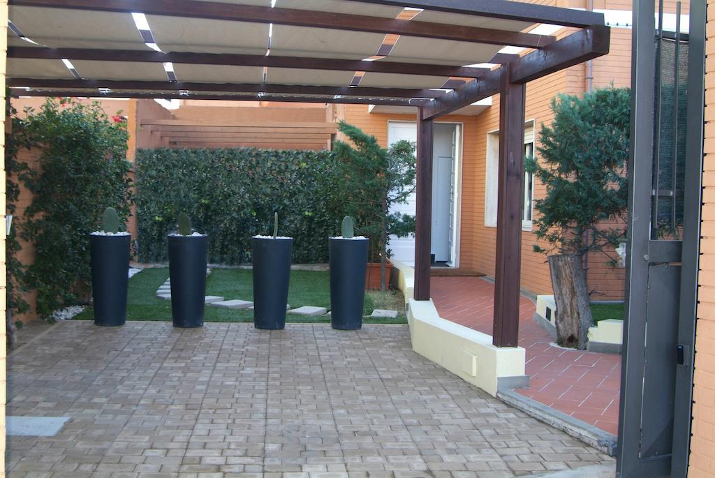 B&Beach Cagliari Guest House Exterior foto