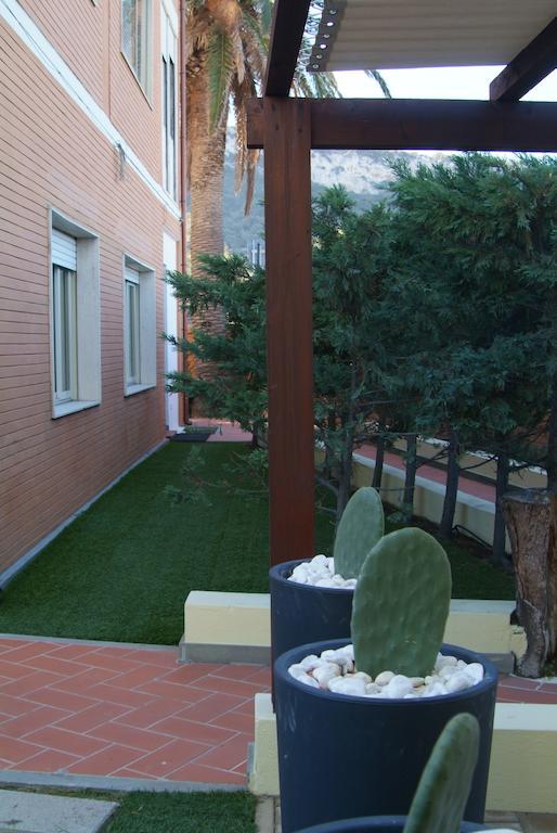 B&Beach Cagliari Guest House Exterior foto